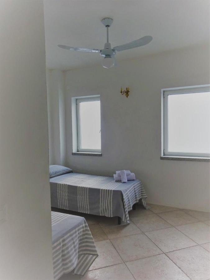 White - San Pantaleo Apartment Bagian luar foto