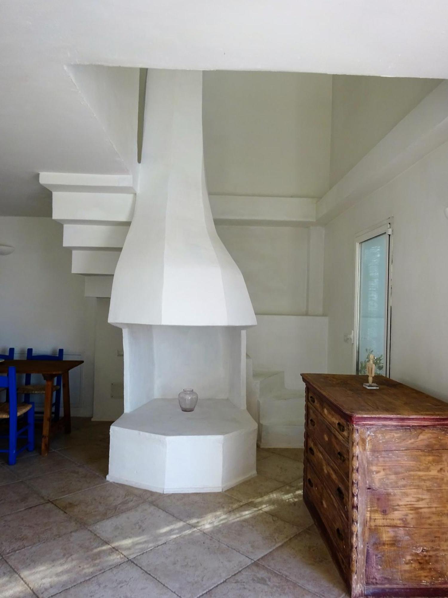 White - San Pantaleo Apartment Bagian luar foto