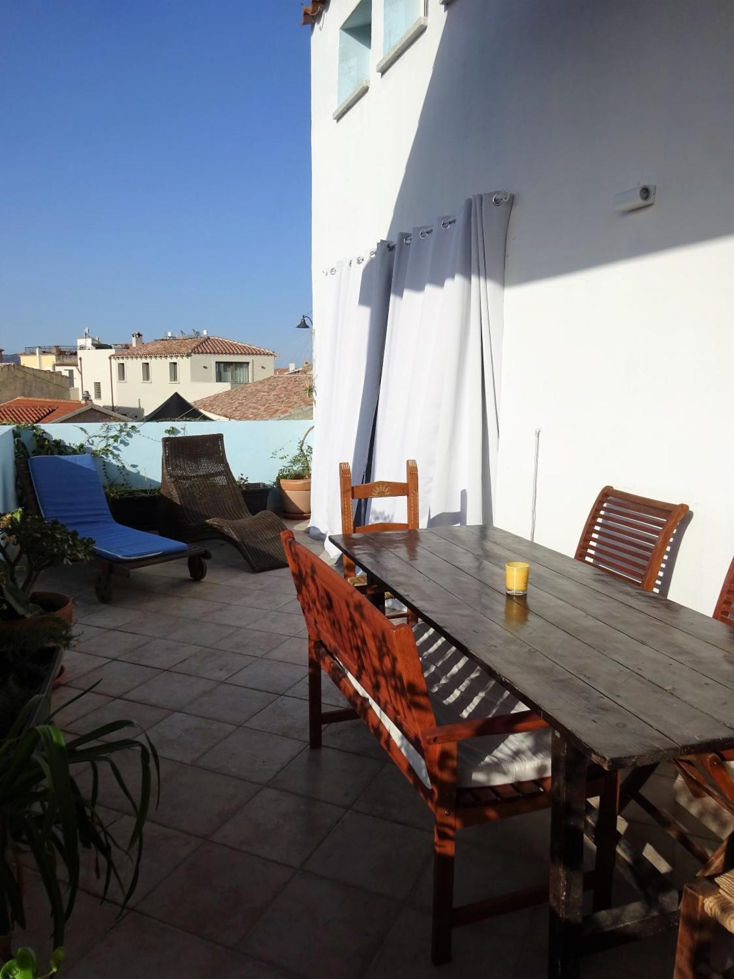 White - San Pantaleo Apartment Bagian luar foto